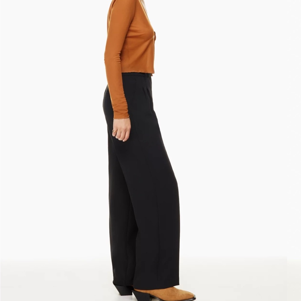 Aritzia color black Effortless Pant - Picture 4 of 5